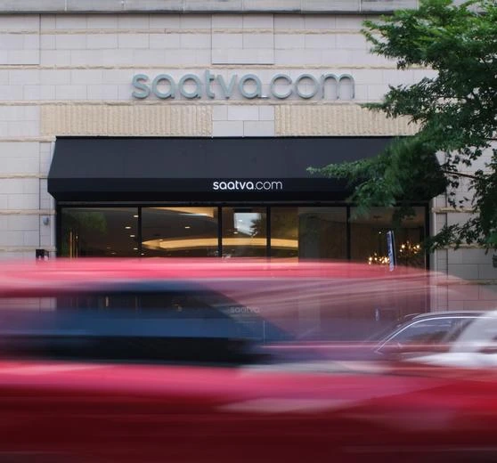 Store face motion blur